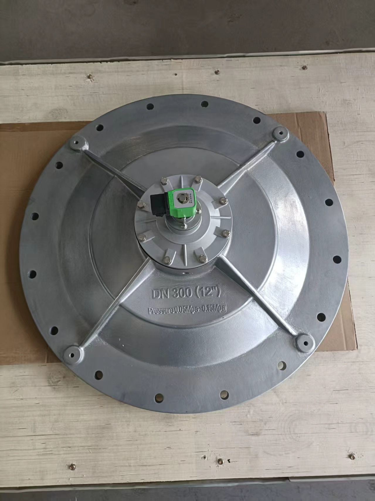 Ketibaan Baru: 8–16'' DMF Besar-Diameter Injap Nadi Terendam
